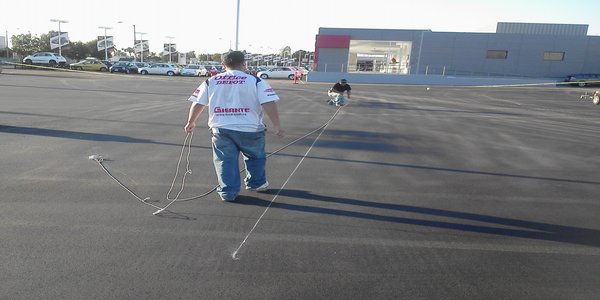 parking-striping-in-action-la